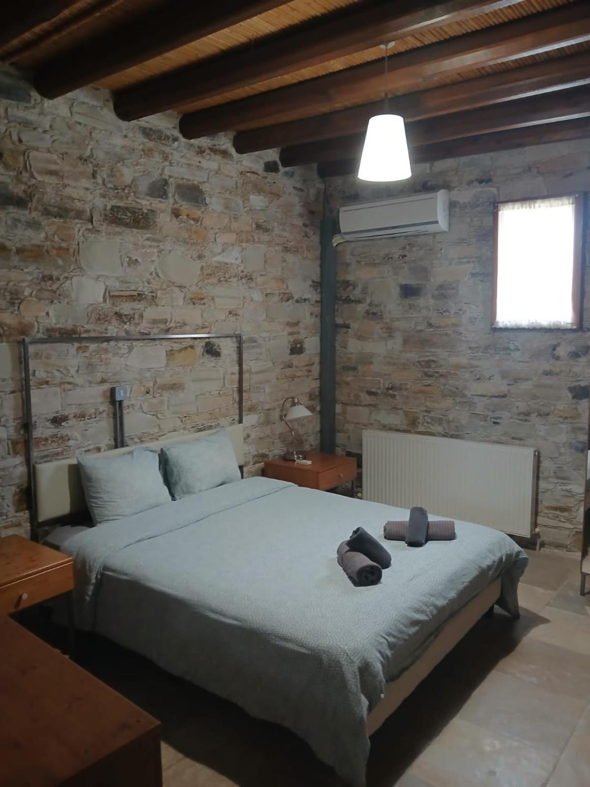 Skarinou'S Landhouse Poolside Heaven Apartment Екстер'єр фото